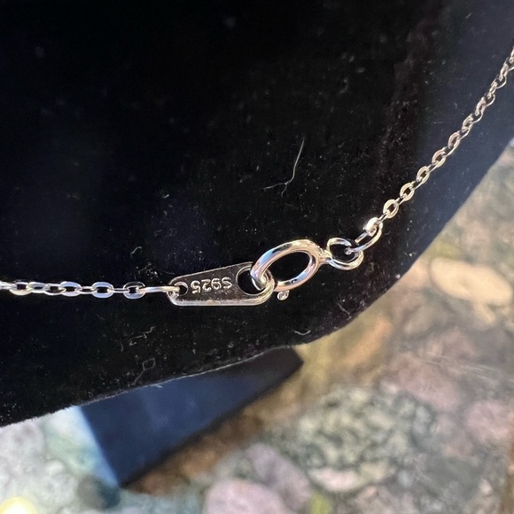 STERLING silver initial f necklace - Picture 4 of 5